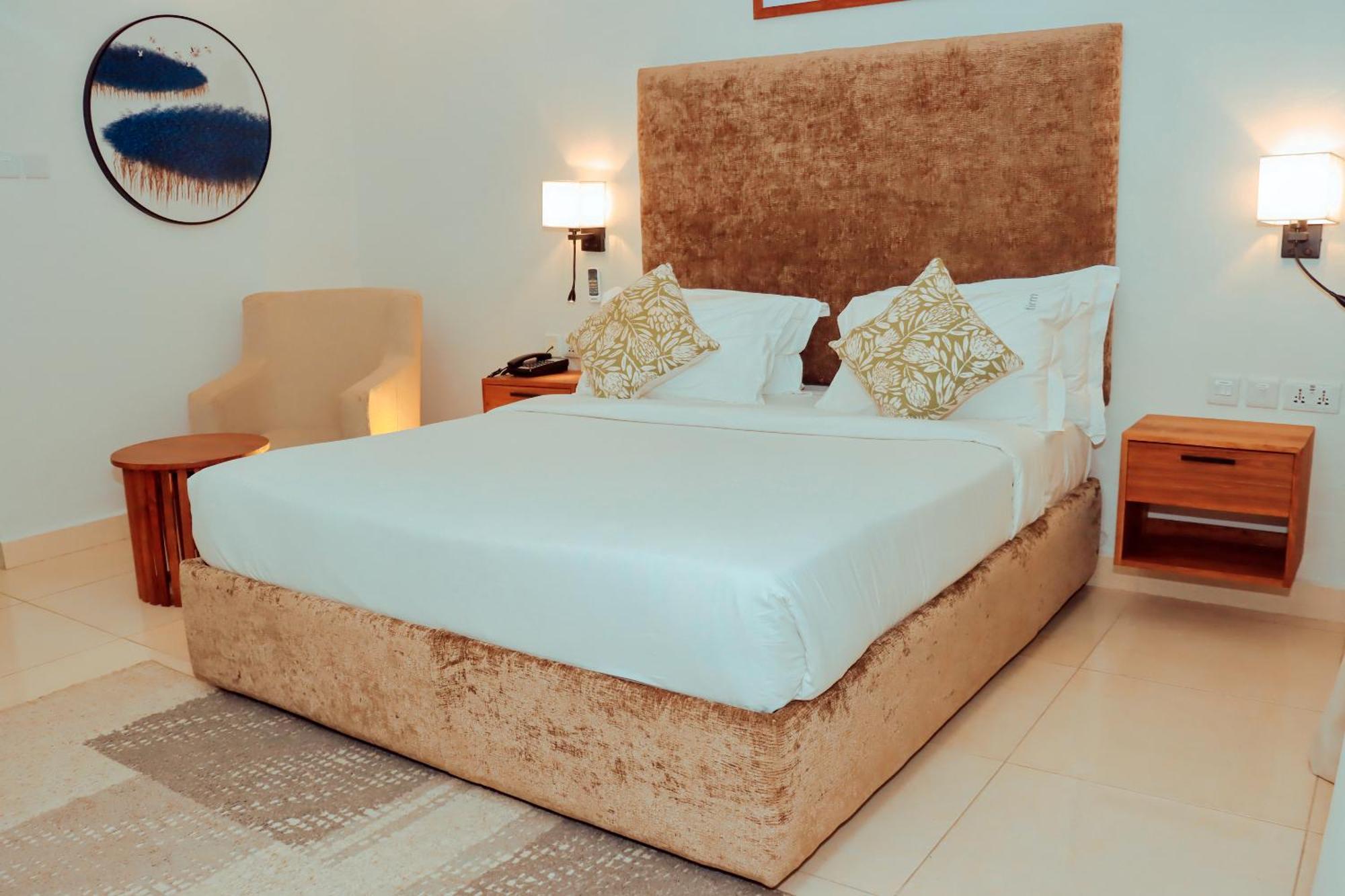 Western Jangwani Sea Breeze Resort