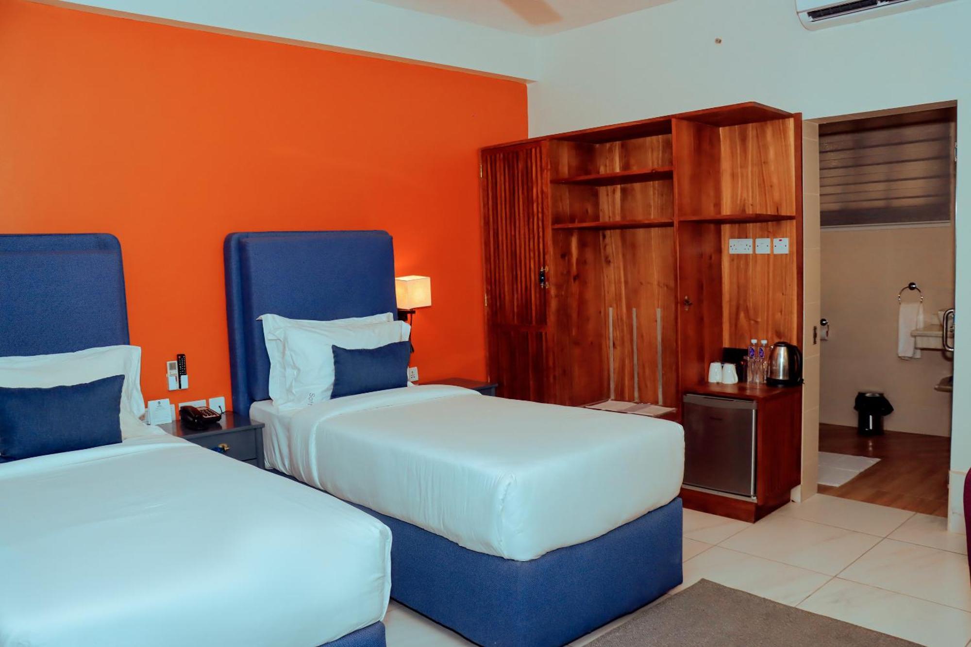 Western Jangwani Sea Breeze Complex